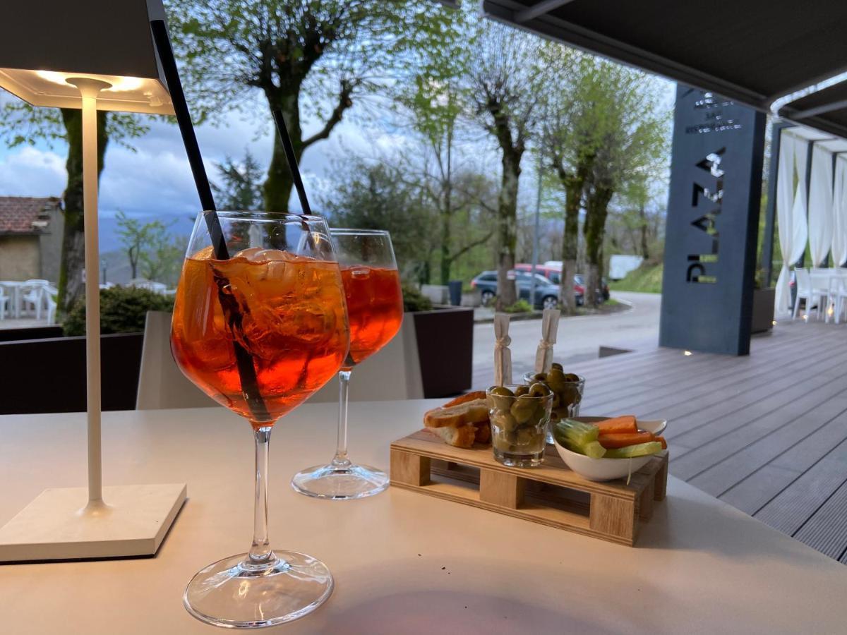 Albergo Ristorante Plaza Tornolo ภายนอก รูปภาพ