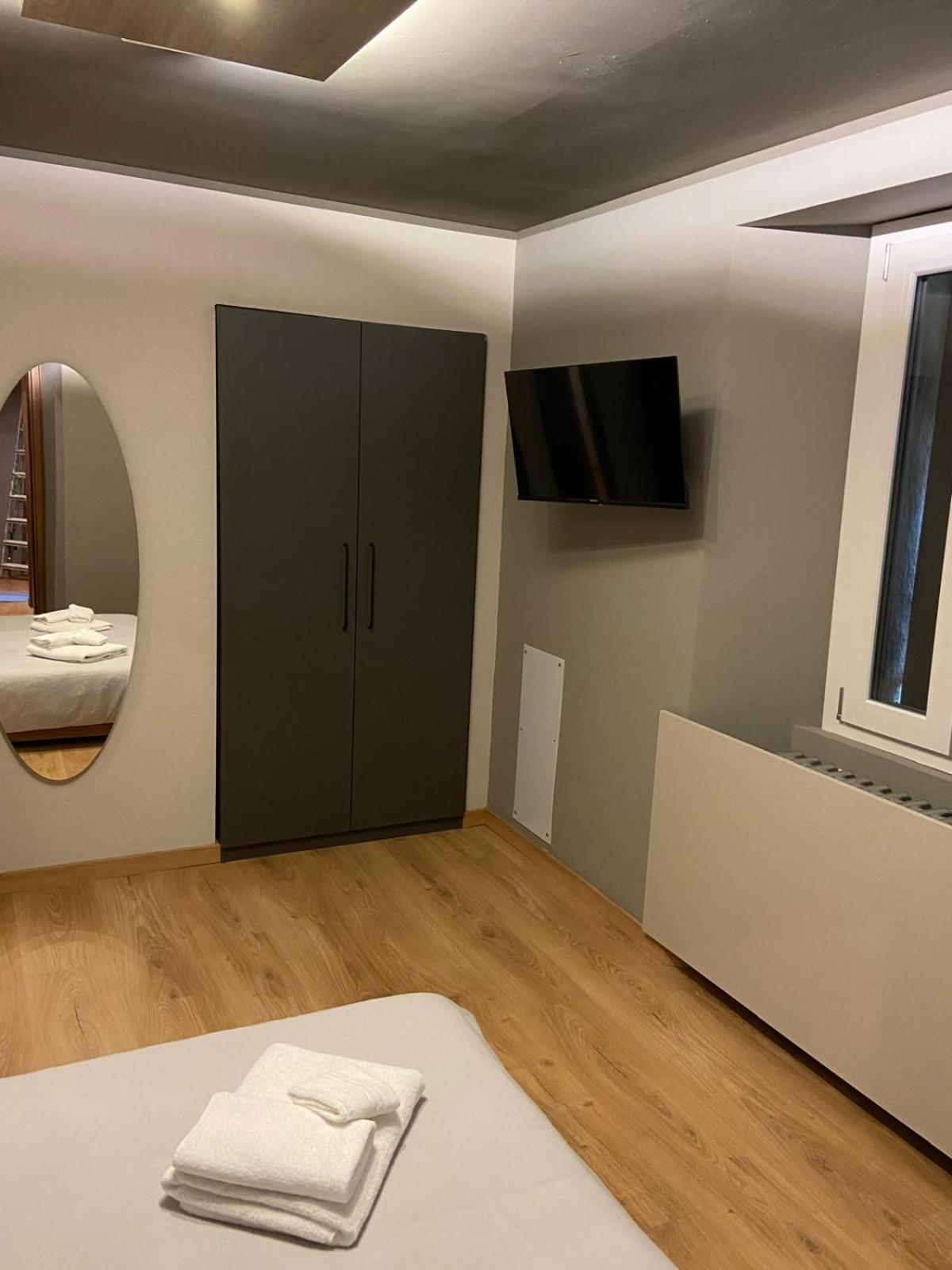 Albergo Ristorante Plaza Tornolo ภายนอก รูปภาพ